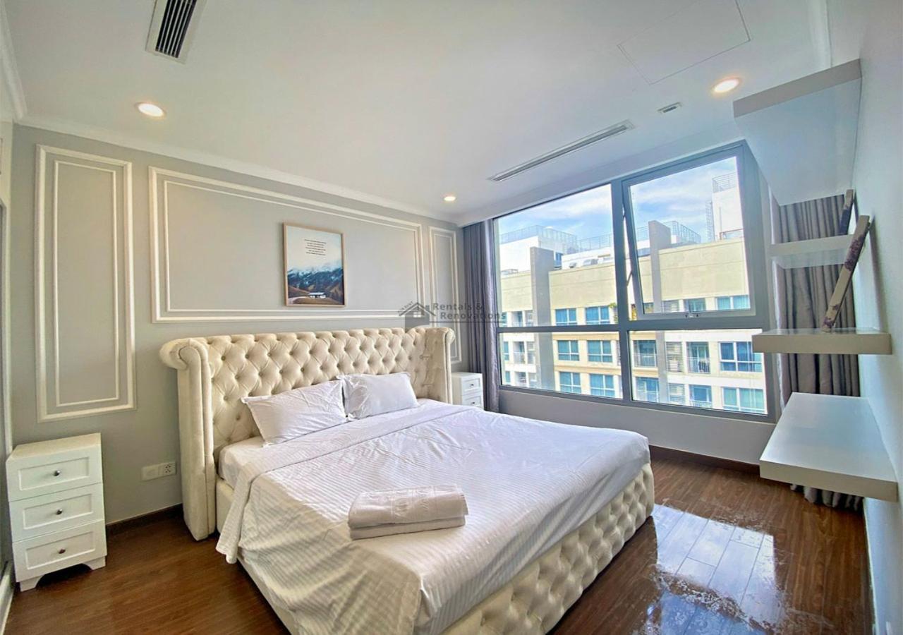 The Vinhomes Central Park Apartments - The Buildings Surrounding Landmark 81 Ho Chi Minh-Byen Eksteriør billede